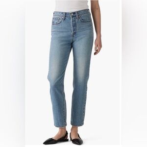 Levi's Wedgie Straight Leg Jeans 25